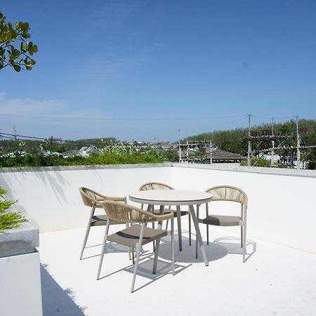 Tree O'Clock Pool Villa - Phuket 他朗 外观 照片